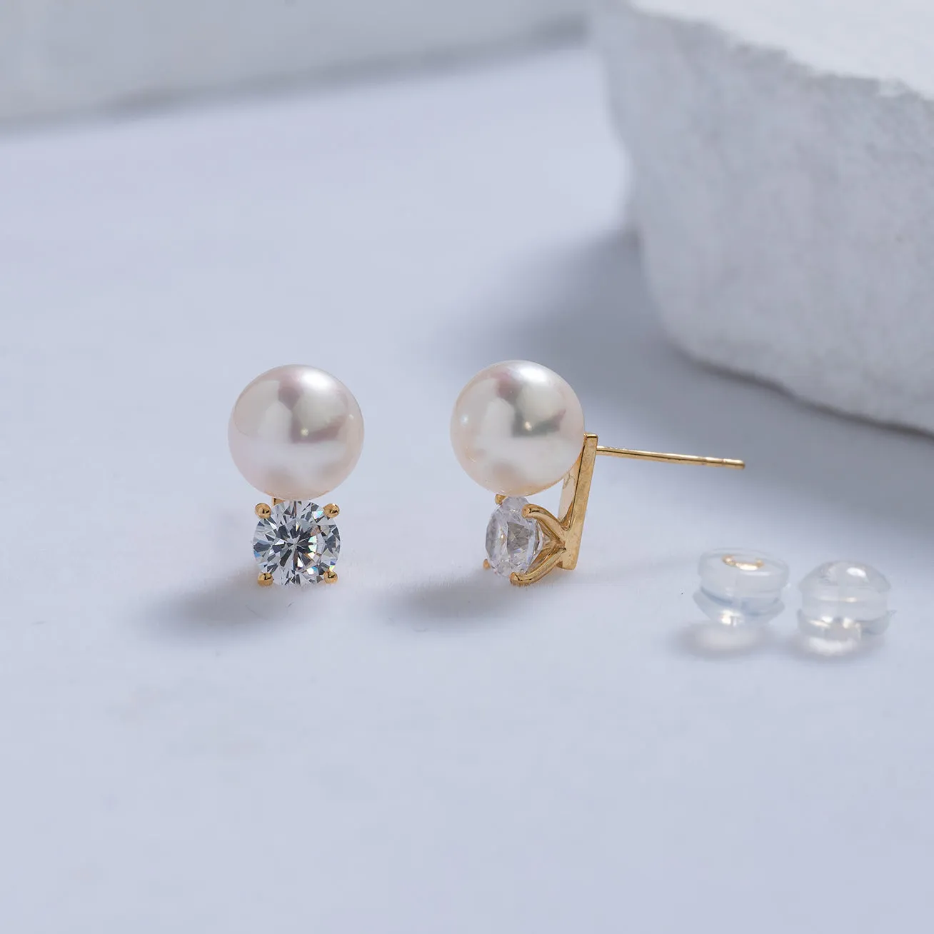 18K Gold Akoya Hanadama Pearl Earrings KE00100