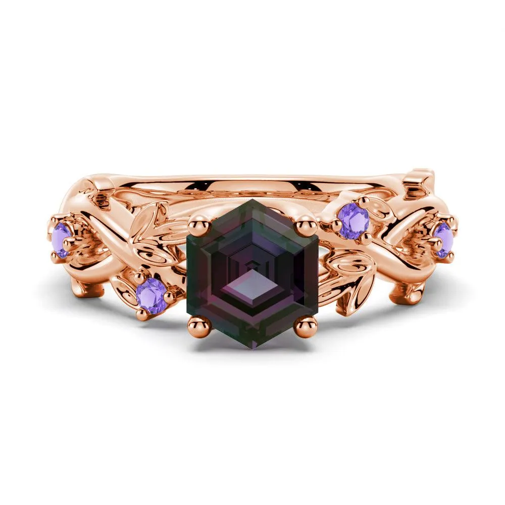 2 CT Vintage Hexagon Cut Alexandrite Engagement Ring With Amethyst