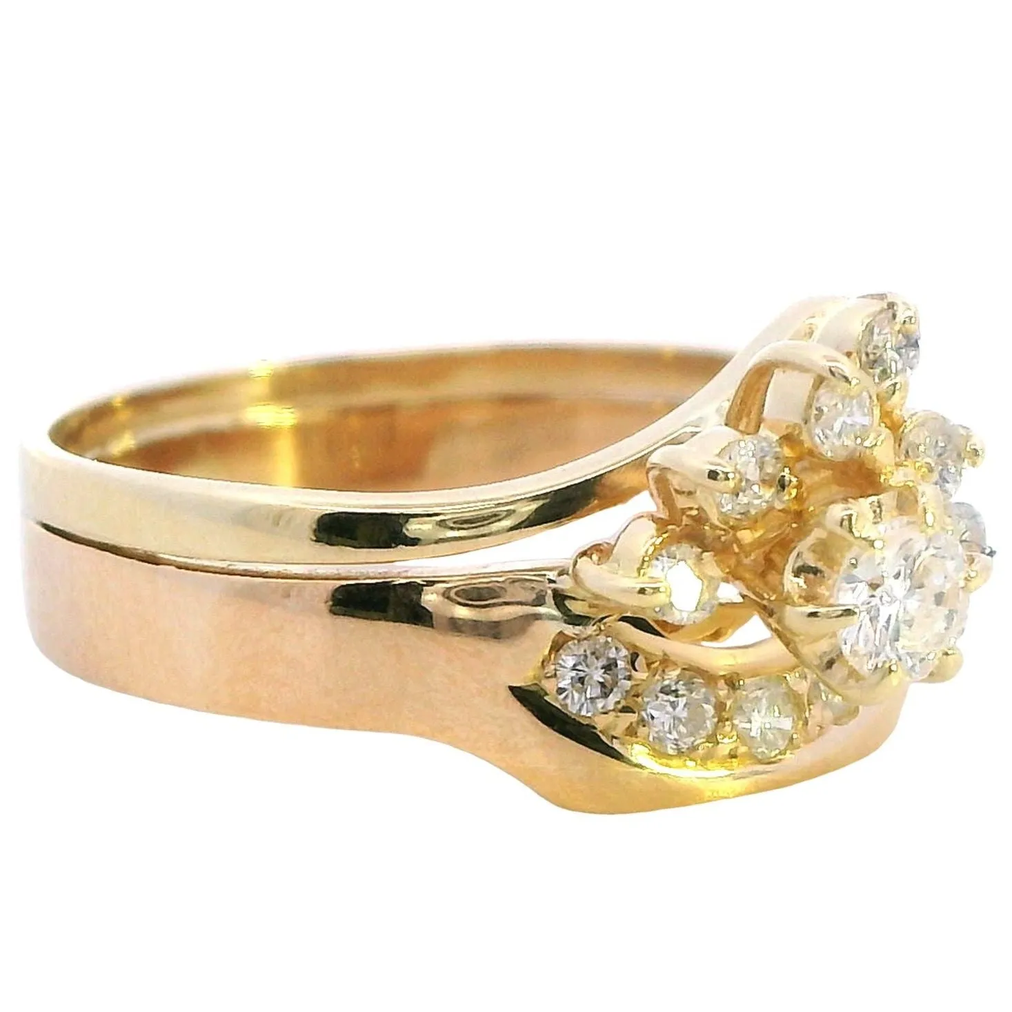 Exhilarating Cast 18ct Yellow Gold Engagement & Wedder Set