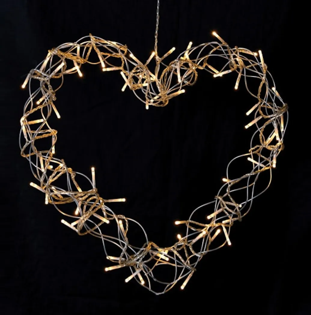 Fairy Light Heart Wreath