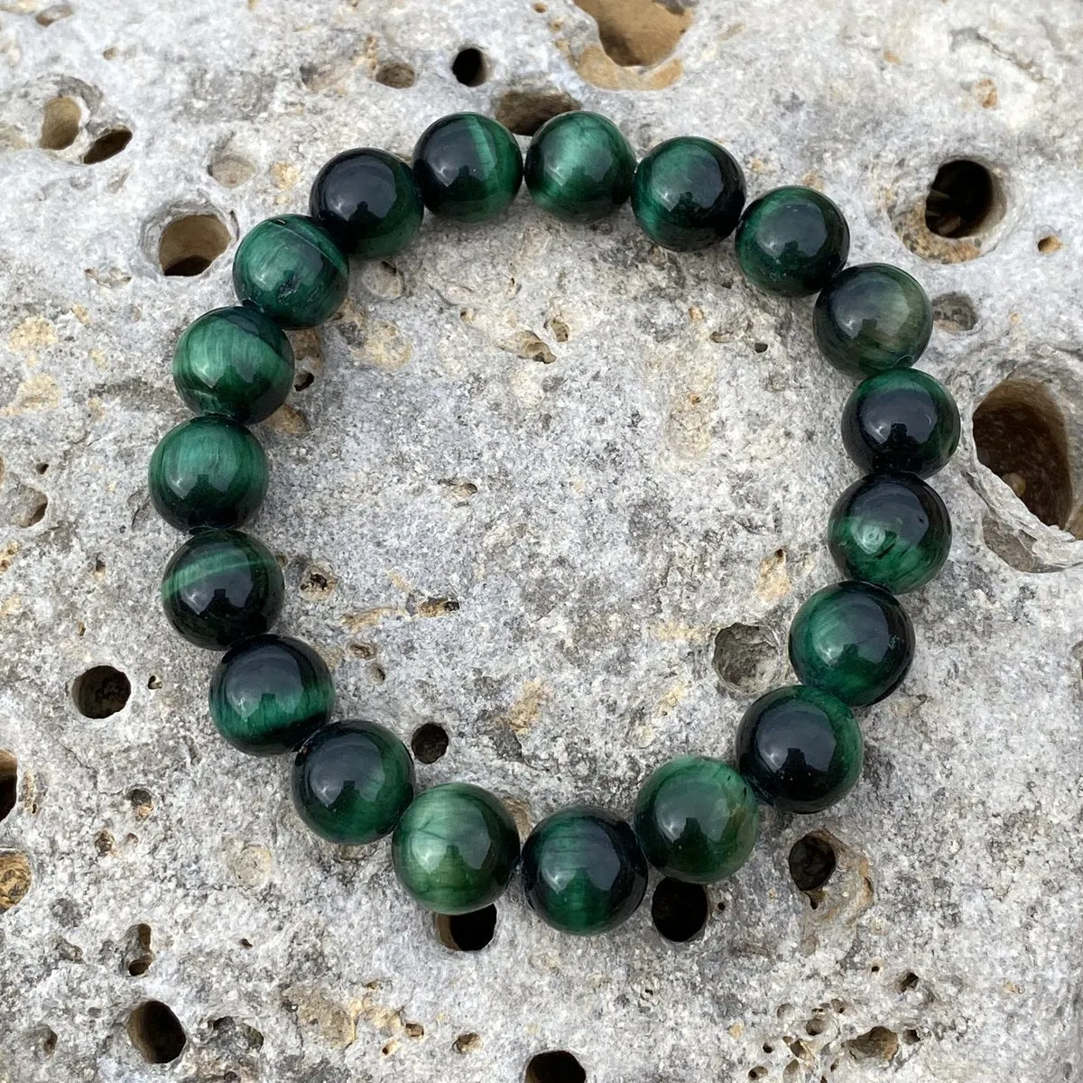 Malachite Bracelet for Balance in Your Life