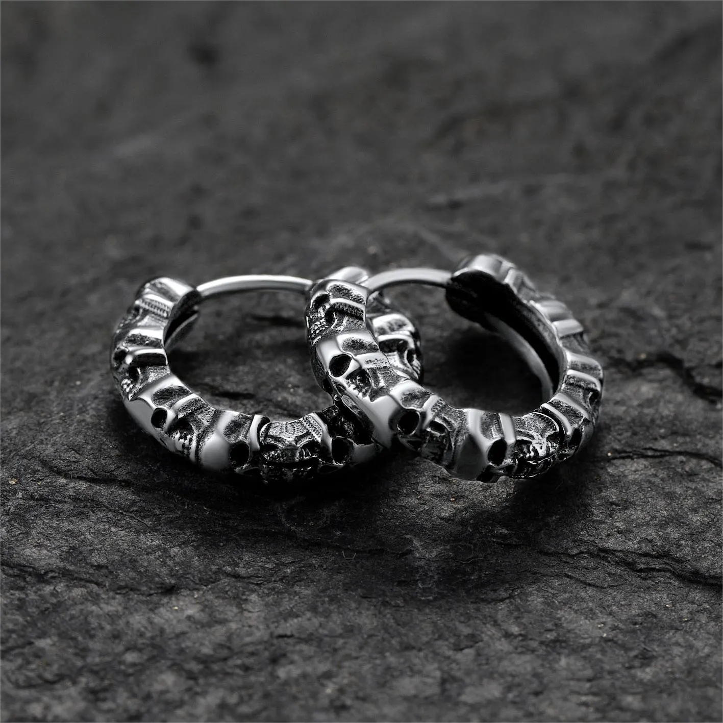 Punk Skull Huggie Hoop Earrings Halloween Gift For Men Women