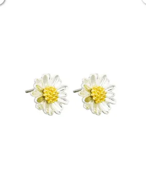 Silver Seaside Daisy Earrings