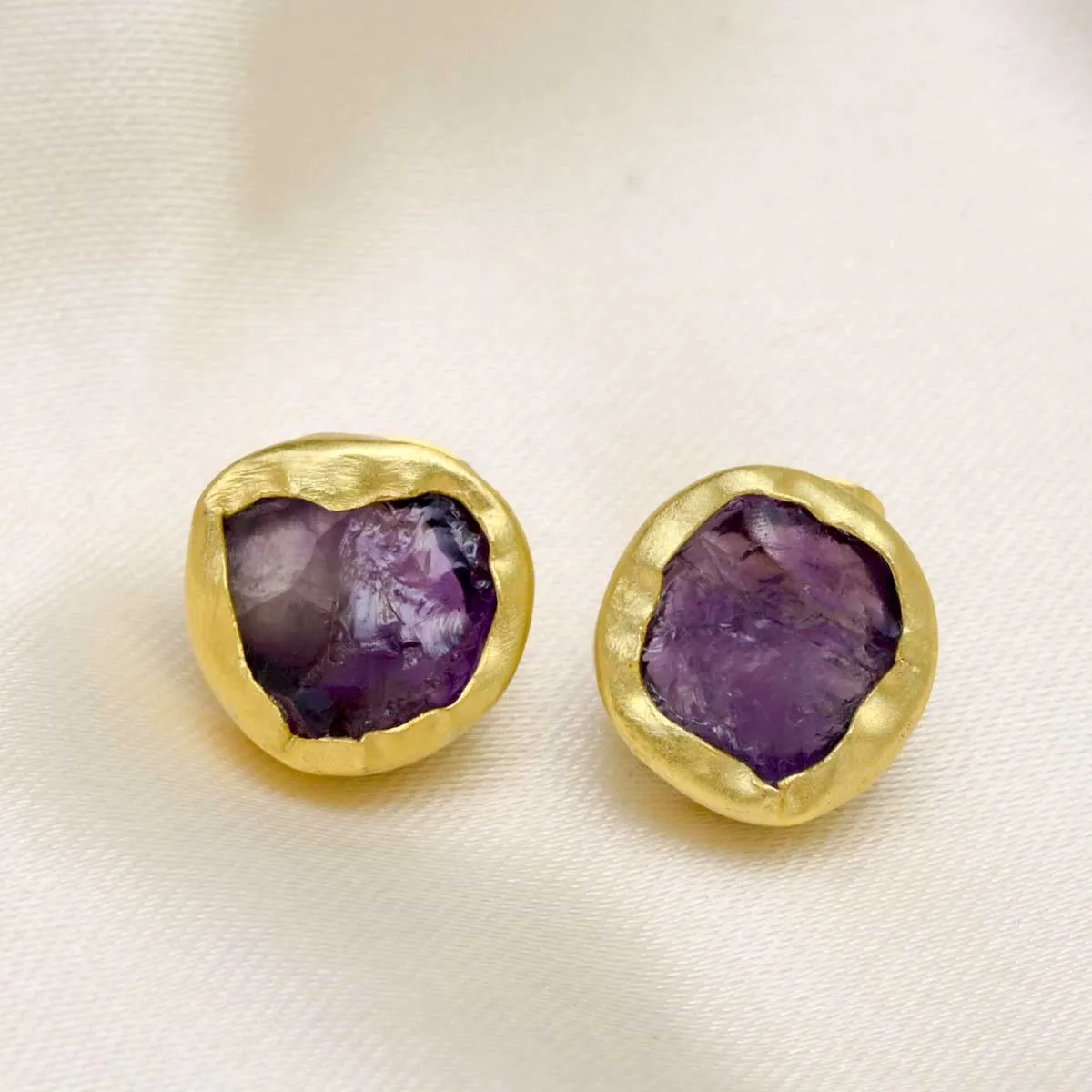 The Spirited Gold Stud Earrings with Amethyst