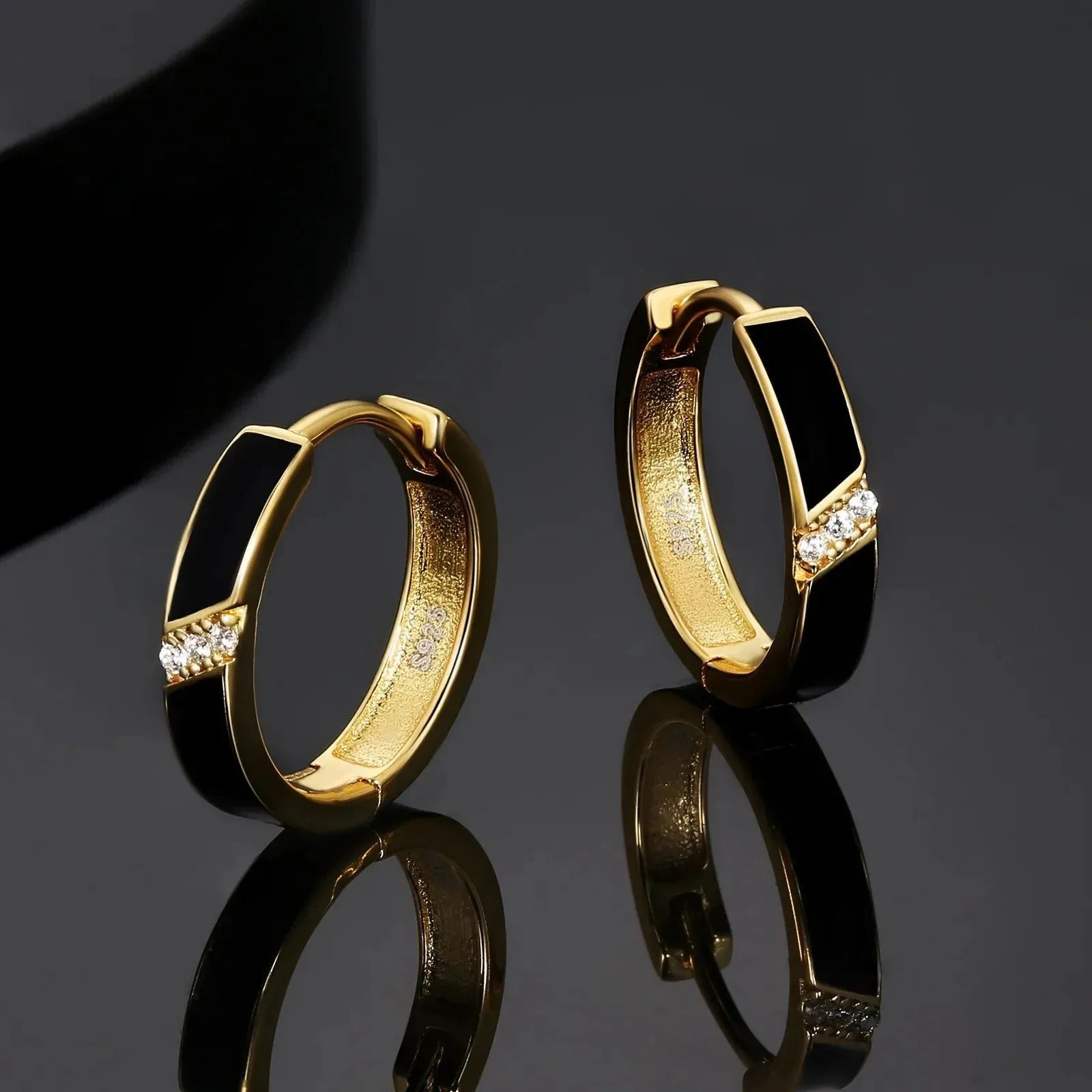 Women's S925 Diamond Black Hoop Earrings in 14K Gold - 15mm