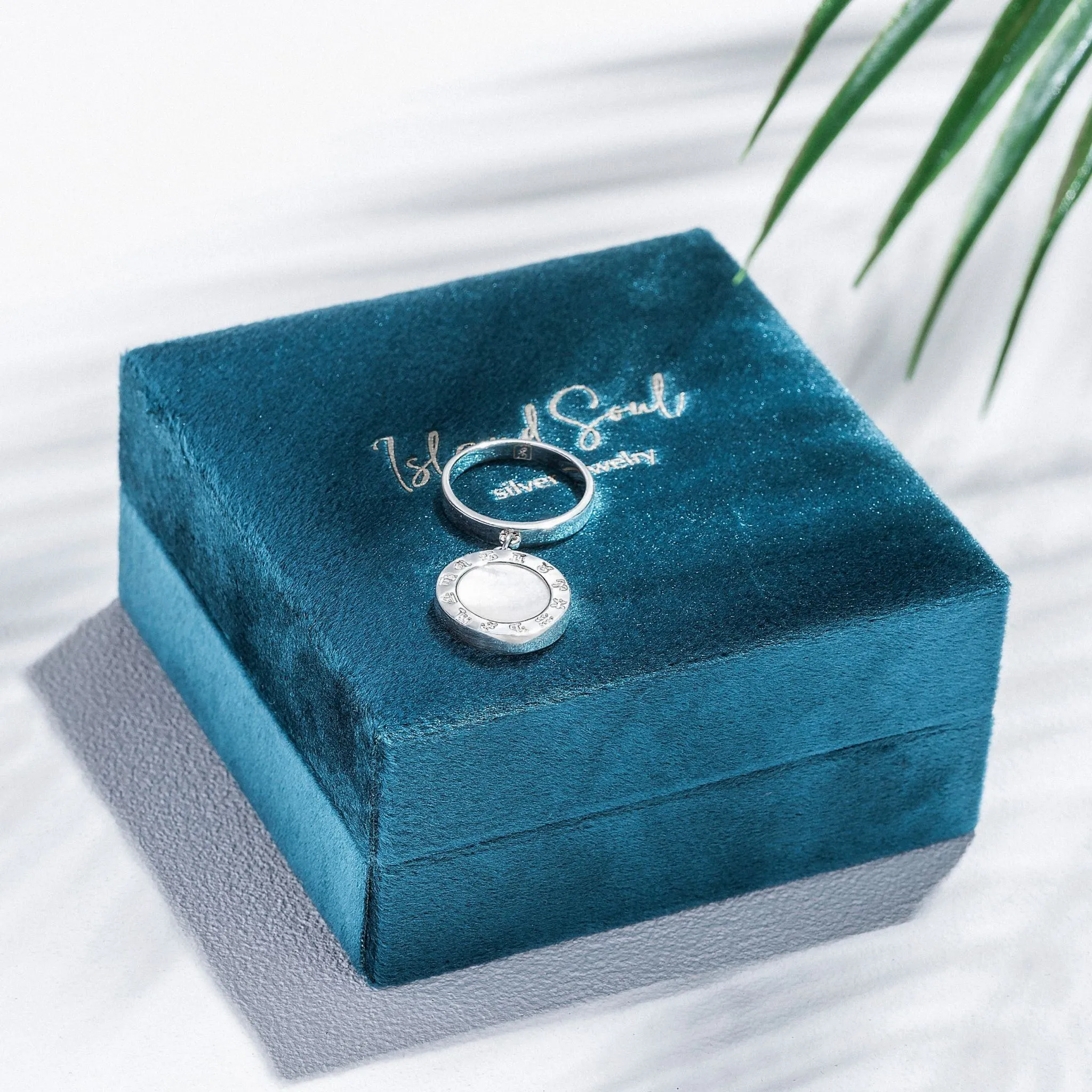 Zodiac Medallion Ring